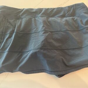 Lululemon tennis skirt navy blue size 16